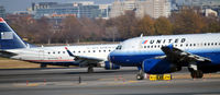 N137HQ @ KDCA - Landing DCA - by Ronald Barker