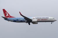 TC-JYI @ LOWW - Turkish Airlines 737-900