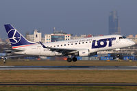 SP-LDB @ WAW - LOT - Polish Airlines - by Chris Jilli