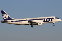 SP-LIM @ WAW - LOT - Polish Airlines - by Joker767