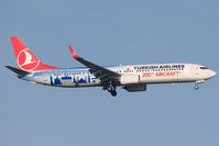 TC-JYI @ LOWW - Turkish Airlines 737-900