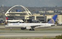 N509UA @ KLAX - Arrived at LAX on 25L - by Todd Royer