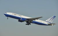 N787UA @ KLAX - Departing LAX - by Todd Royer