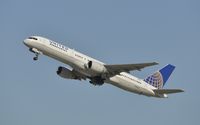 N586UA @ KLAX - Departing LAX - by Todd Royer