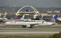 N74856 @ KLAX - Taxiing to gate - by Todd Royer