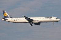 D-AIDO @ LOWW - Lufthansa A321