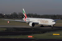 A6-EGO @ EDDL - Emirates, Boeing 777-31HER, CN: 35598/1000 - by Air-Micha