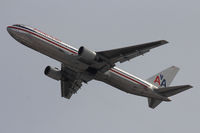 N39367 @ DFW - American Airlines at DFW Airport. - by Zane Adams