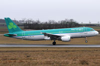 EI-DEL @ VIE - Aer Lingus - by Chris Jilli