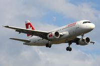 HB-IPT @ EGLL - Swiss A319 landing - by FerryPNL