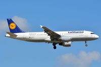 D-AIZJ @ EDDF - Lufthansa A320 arriving - by FerryPNL