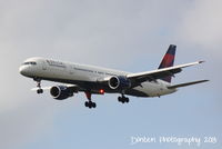 N596NW @ KMCO - Delta Flight 1117 (N596NW) arrives at Orlando International Airport following a flight from Detroit Metro-Wayne County Airport - by Donten Photography