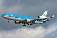 PH-KCG @ EHAM - KLM Royal Dutch Airlines McDonnell Douglas MD-11 final approach - by Janos Palvoelgyi