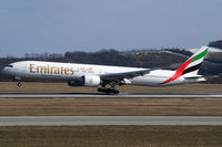 A6-EGJ @ VIE - Emirates - by Chris Jilli