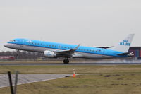 PH-EZT @ EHAM - KLM Royal Dutch Airlines - by Air-Micha
