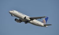 N405UA @ KLAX - Departing LAX - by Todd Royer