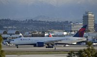 N705DN @ KLAX - Taxiing to gate at LAX - by Todd Royer