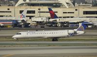 N727SK @ KLAX - Taxiing to gate at LAX - by Todd Royer