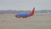 N763SW @ PIT - Taxiing at Pittsburgh International