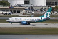 N174AT @ KFLL - Boeing 737-700 - by Mark Pasqualino