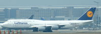 D-ABYD @ EDDF - Lufthansa, is lining up RWY 25C at Frankfurt Int´l (EDDF) - by A. Gendorf