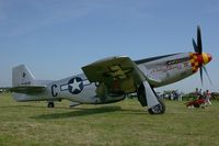 F-AZSB @ LFFQ - North American P-51D Mustang, La Ferté-Alais Airfield (LFFQ) Air Show (Le Temps Des Hélices) - by Yves-Q