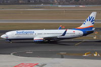 TC-SUY @ EDDL - SunExpress, Boeing 737-86N (WL), CN: 30806/0790 - by Air-Micha