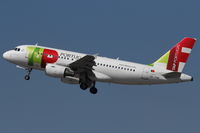 CS-TTD @ EDDL - TAP Portugal, Airbus A319-111, CN: 790, Aircraft Name: Amadeo De Souza Cardoso - by Air-Micha