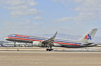 N607AM @ KLAS - N607AM American Airlines Boeing 757-223 / 5EB (cn 27058/712)

Las Vegas - McCarran International (LAS / KLAS)
USA - Nevada
April 09, 2013
Photo: TDelCoro - by Tomás Del Coro