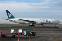ZK-OKG @ NZAA - At Auckland - by Micha Lueck