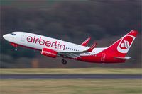 D-AHXC @ EDDR - Boeing 737-7K5 - by Jerzy Maciaszek