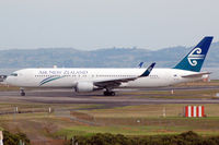 ZK-NCJ @ NZAA - At Auckland - by Micha Lueck