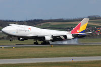 HL7413 @ VIE - Asiana Airlines Cargo - by Chris Jilli