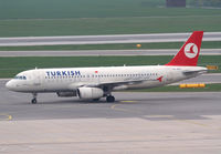 TC-JPG @ LOWW - Turkish Airlines Airbus A320 - by Thomas Ranner