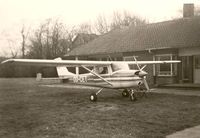 OO-CET @ EBGT - Gent 1967, refueling at the gasstation. - by Raymond De Clercq