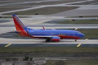 N462WN @ TPA - Southwest 737 - by Florida Metal