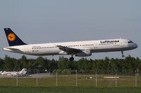 D-AISW @ LOWW - Lufthansa Airbus A321 - by Thomas Ranner
