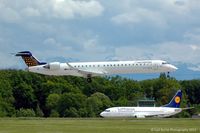 D-ACNK @ LSGG - Taken from the park at the 05 threshold. - by Carl Byrne (Mervbhx)