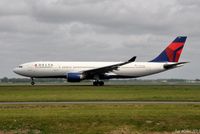 N852NW @ EHAM - DELTA Airbus - by Jan Lefers