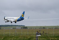 UR-GAT @ LOWW - Ukraine Boeing 737 - by Thomas Ranner