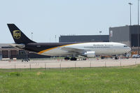 N125UP @ DFW - UPS A300F at DFW Airport - by Zane Adams