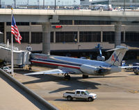 N76202 @ KDFW - Gate A39  DFW - by Ronald Barker