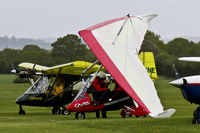 G-CFIL @ EGKH - Pre-Flight Checks - by Jeff Sexton