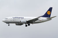 D-ABIY @ EDDF - Lufthansa Boeing 737 - by Thomas Ranner