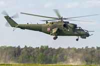 272 @ EPOM - Mi-24D Hind D - by Jerzy Maciaszek