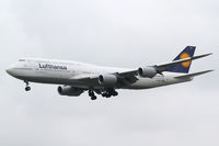 D-ABYD @ EDDF - Lufthansa Boeing 747-8 - by Thomas Ranner