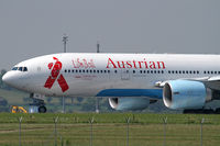 OE-LPC @ VIE - Austrian Airlines - by Joker767