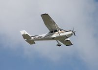 N812GH @ ORL - Cessna 182T