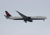 N826MH @ DTW - Delta 767-400