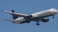 N830MH @ DTW - Delta 767-400